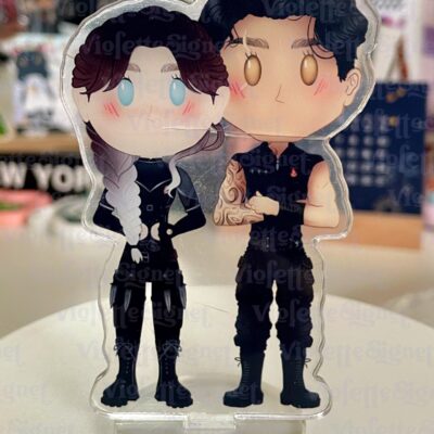 Standee de Alas de Sangre