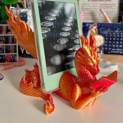 🔥 Dragón con alas de fuego (soporte de Kindle)